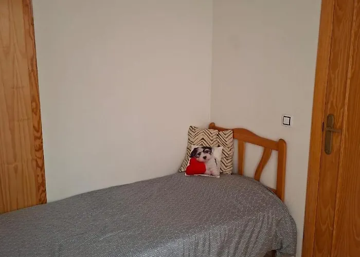 Comfortable 500 Meters From The Sea شقة تورّيفيِخا
